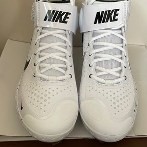 Men’s size 7 Nike React Alpha Huarache cleats